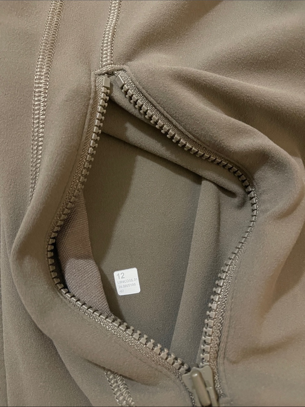 Lululemon Define Jacket - Picture 7 of 9